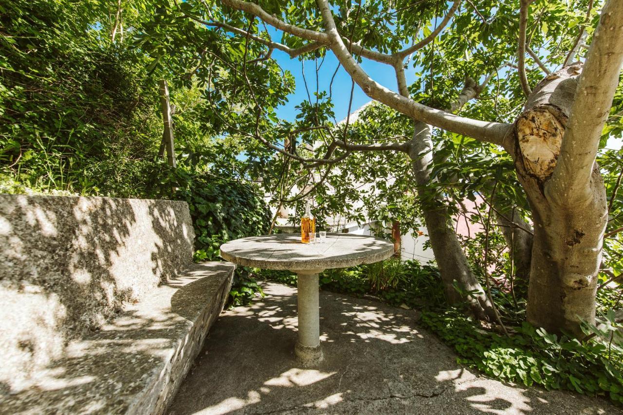 Apartment Kuzmanic Lokva Rogoznica Εξωτερικό φωτογραφία